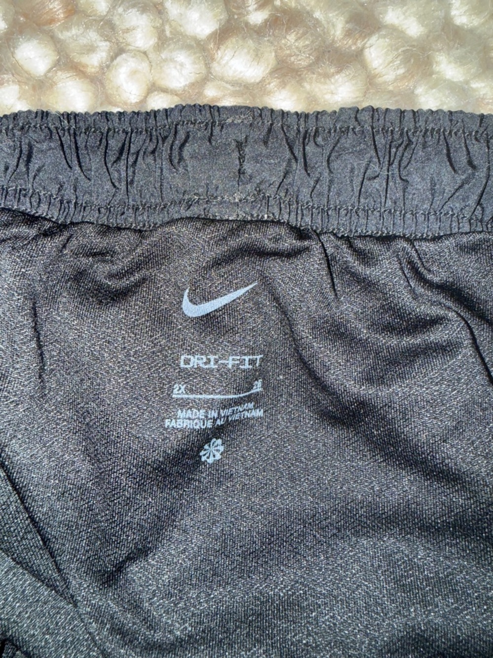 Nike Women’s Black Tempo Running Shorts | Plus Size 2X - Picture 2 of 2